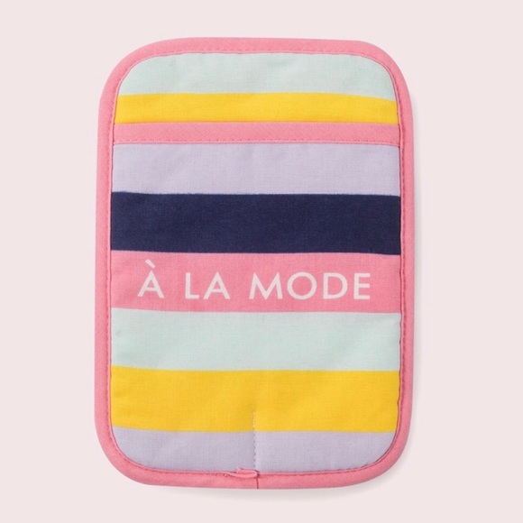 Kate Spade | Ice Cream Stripe 3 Piece Kitchen Set - Picture 6 of 8